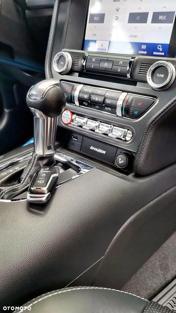 Ford Mustang 5.0 V8 GT - 8