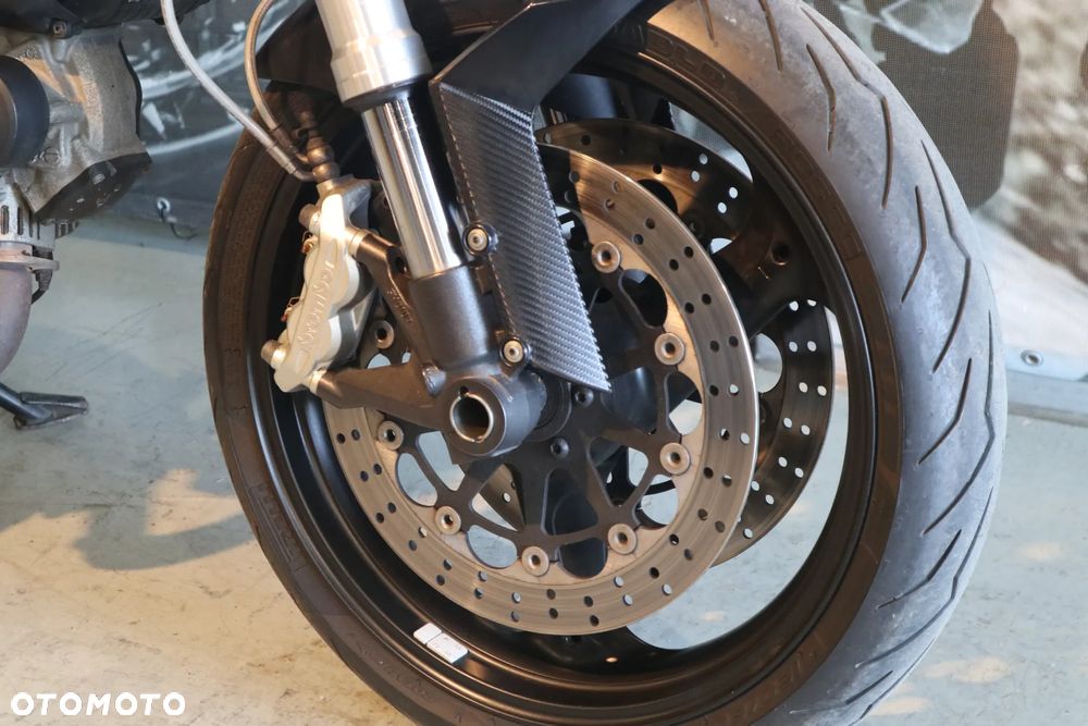 Ducati Monster - 17