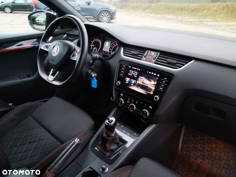 Skoda Octavia 2.0 TSI RS 230 - 4