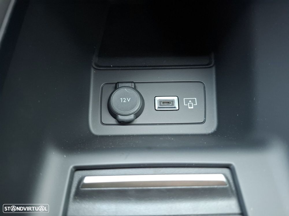 Peugeot E-408 58 kWh GT - 19