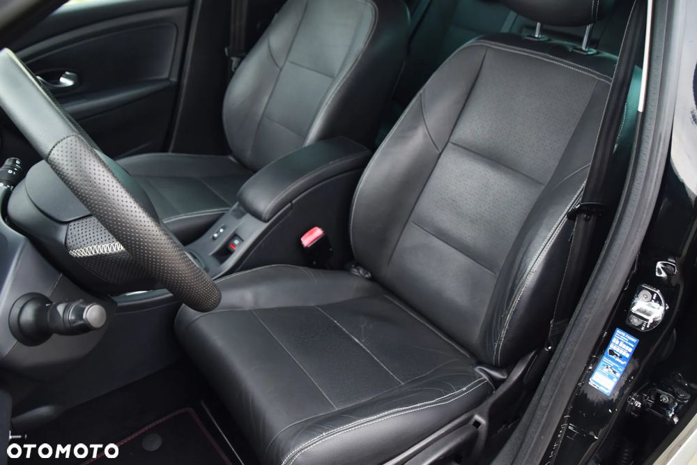 Renault Megane TCe 180 GT - 8