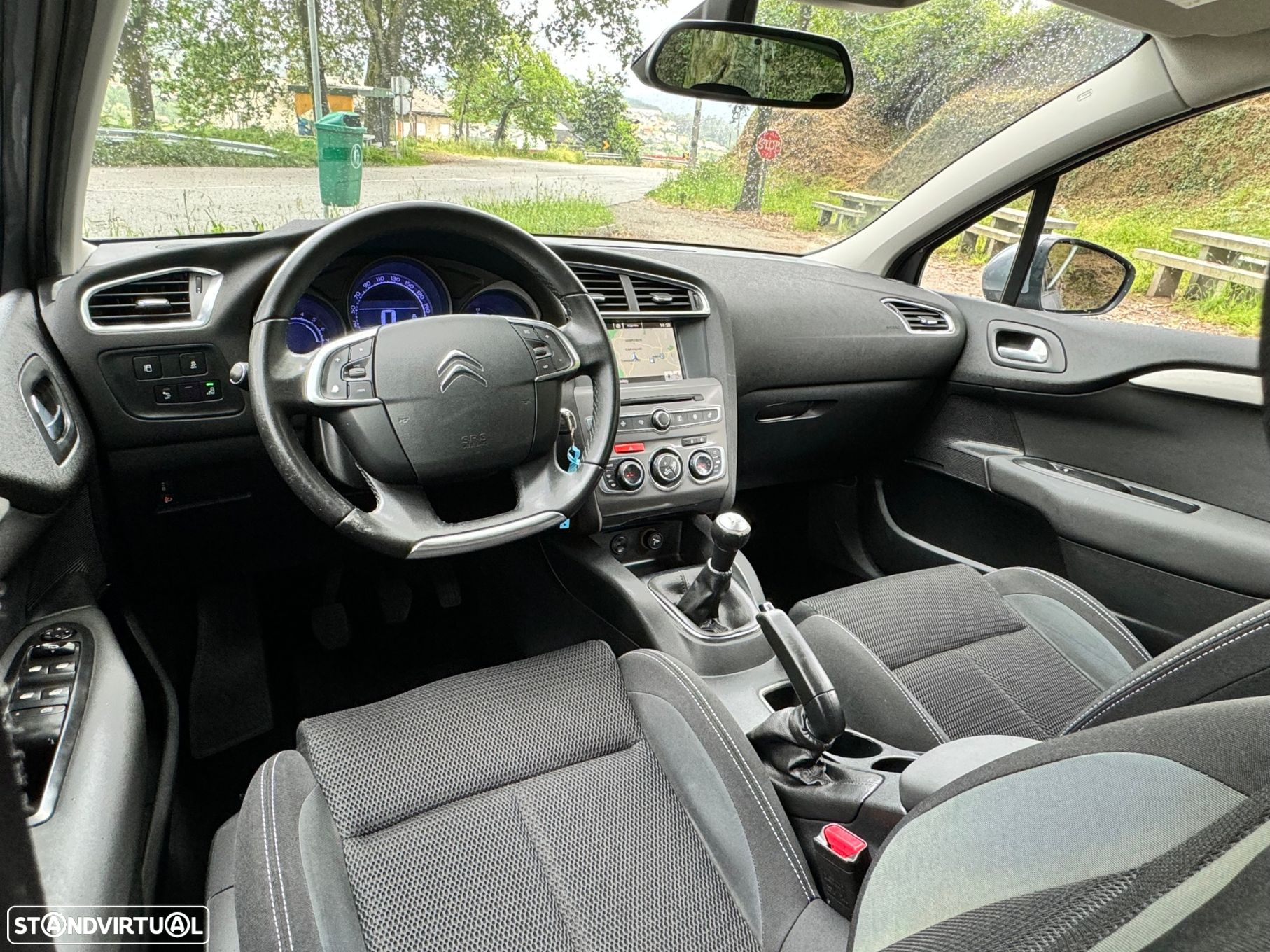 Citroën C4 1.6 BlueHDi Feel - 13