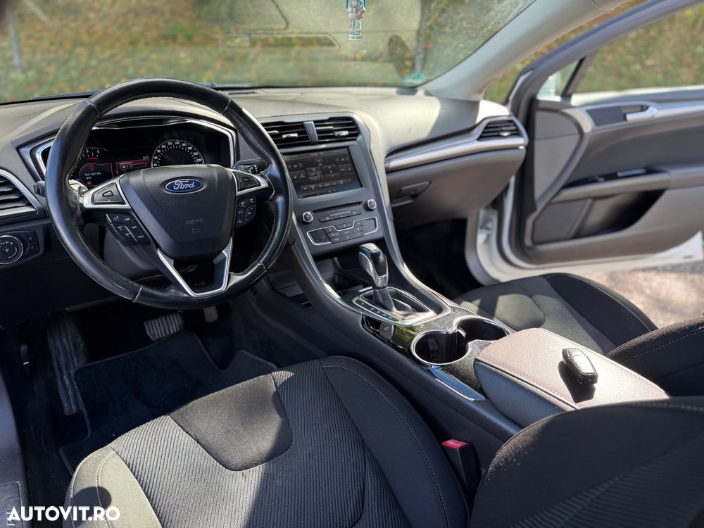 Ford Mondeo 2.0 TDCi Powershift Titanium - 14