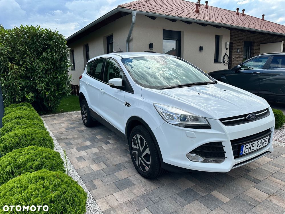 Ford Kuga - 1