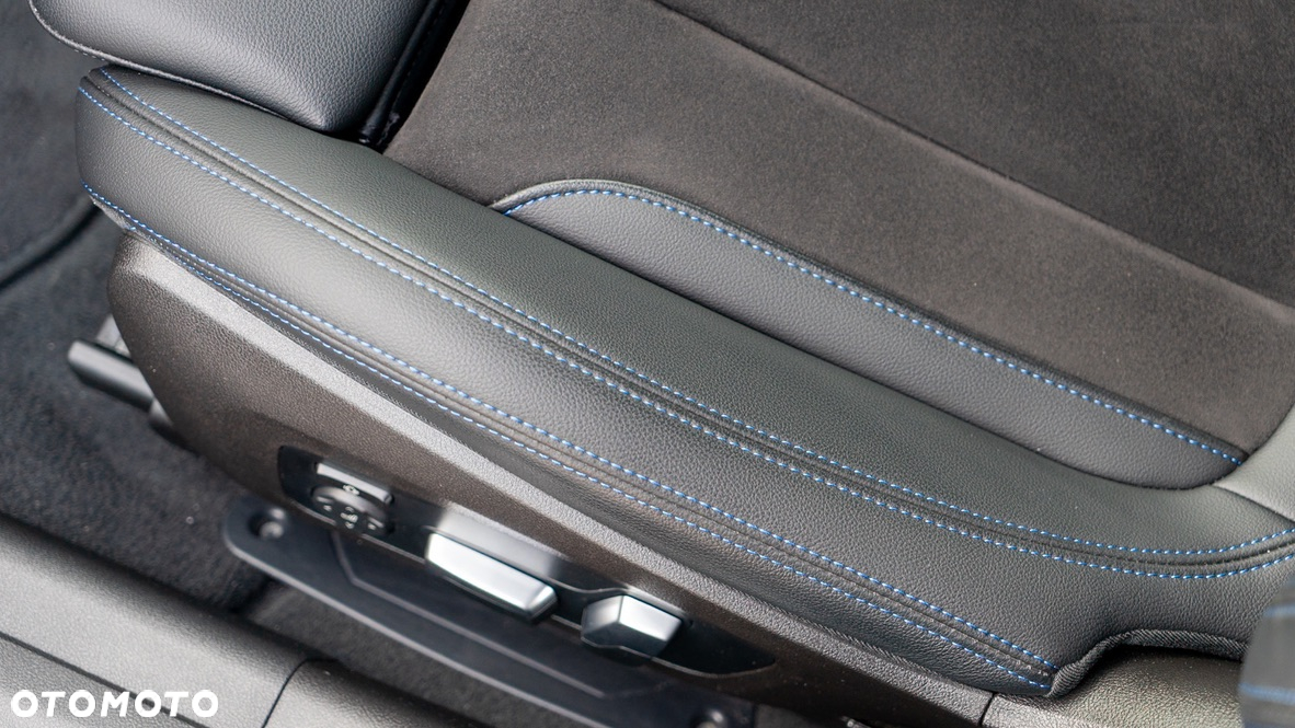 BMW Seria 3 318d M Sport - 23