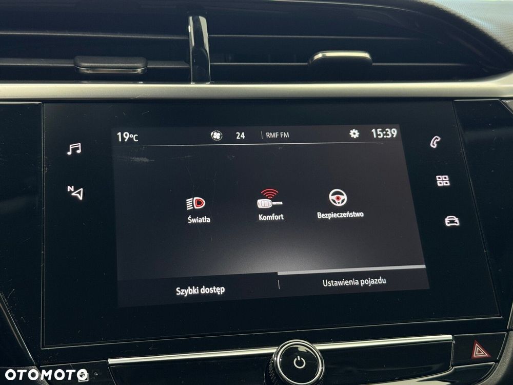 Opel Corsa 1.2 Elegance S&S - 32