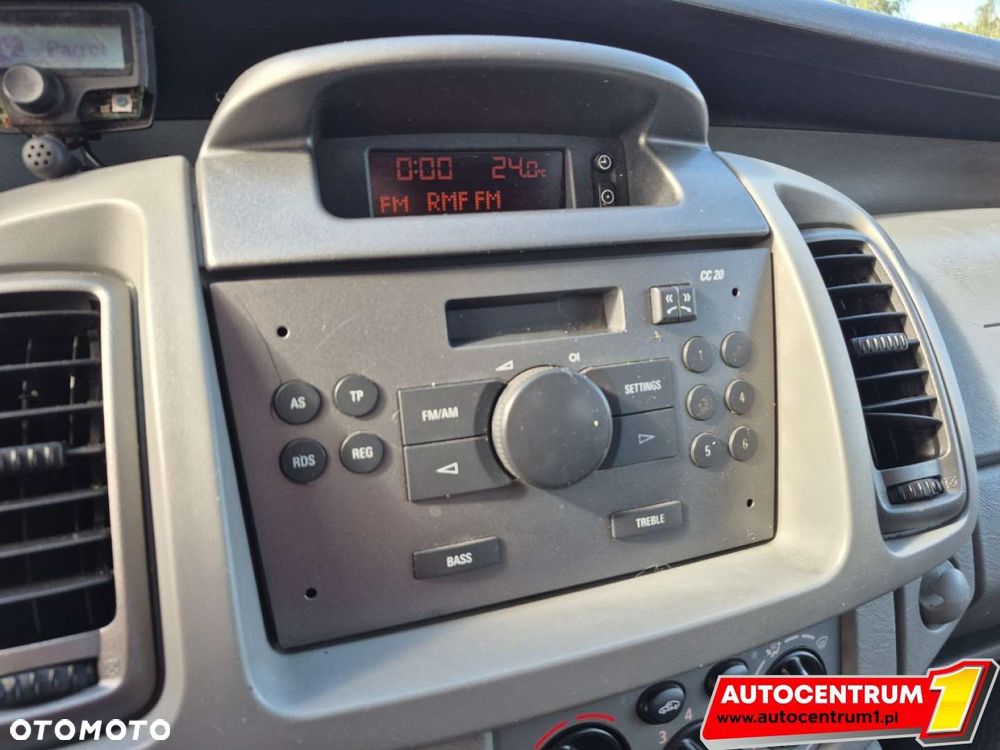 Opel Vivaro - 21