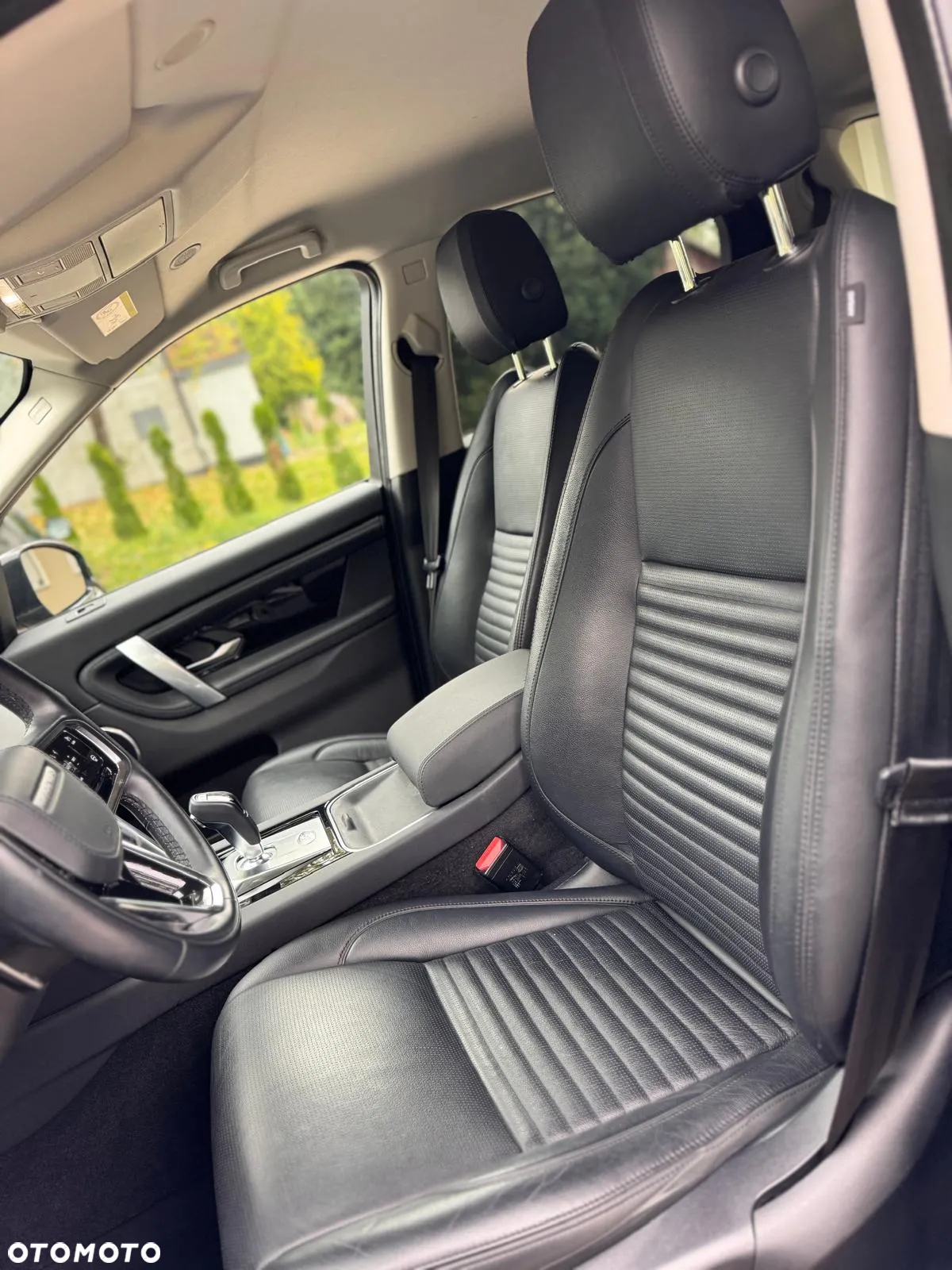 Land Rover Discovery Sport - 13