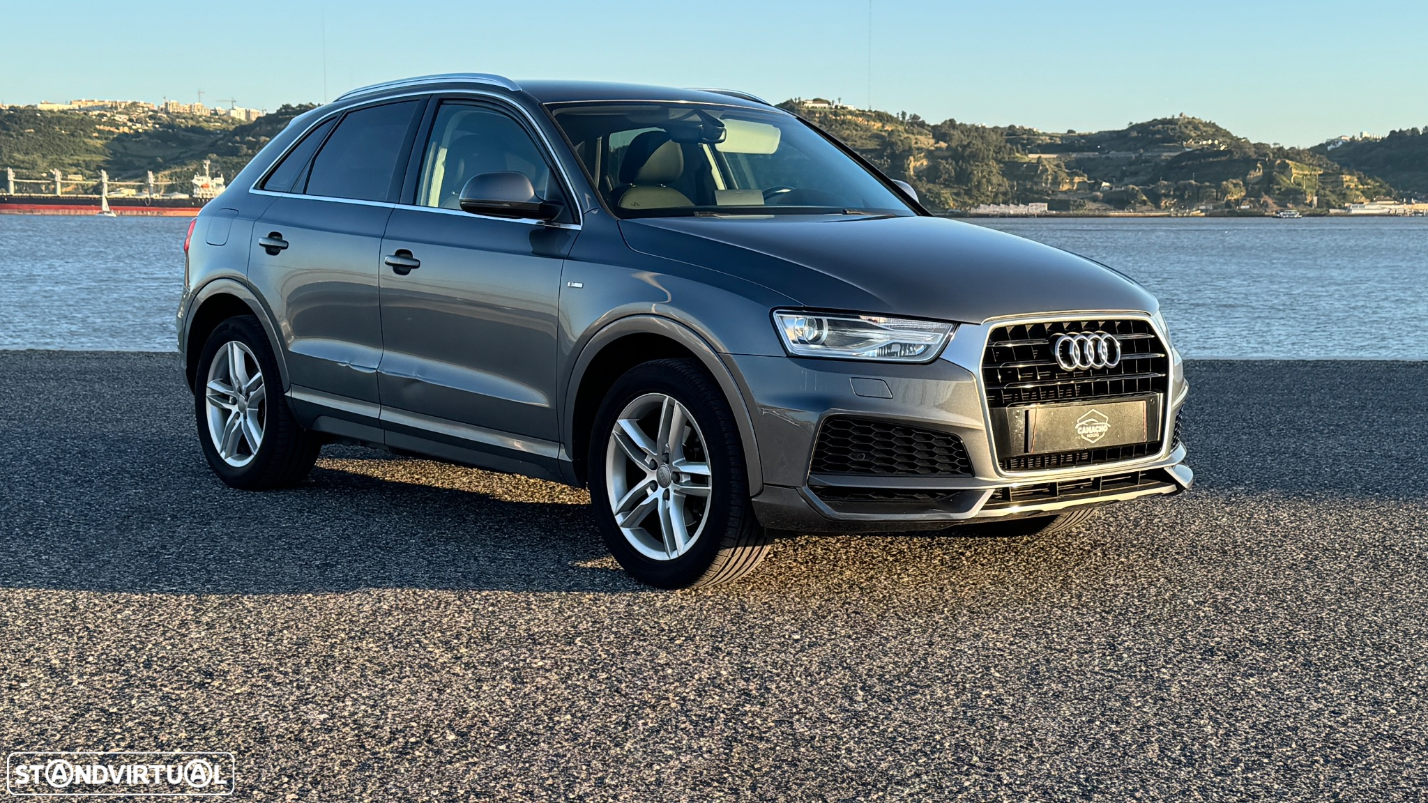 Audi Q3 2.0 TDI S-line - 10