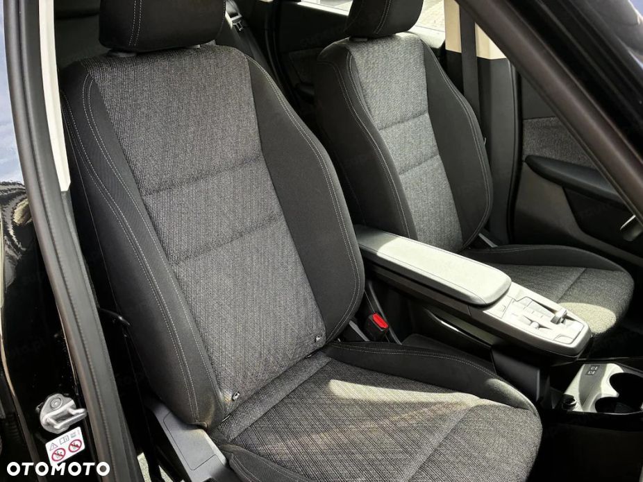 BMW X1 sDrive18i - 12
