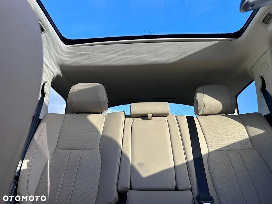 Land Rover Discovery Sport - 34