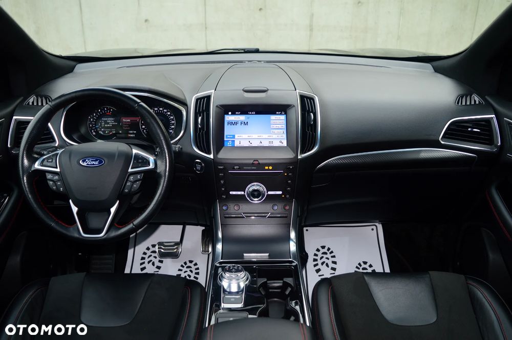 Ford Edge 2.0 EcoBlue Bi-Turbo 4x4 ST-LINE - 13