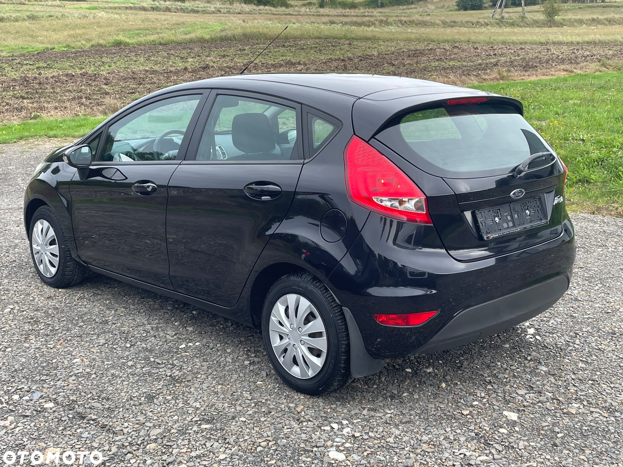 Ford Fiesta 1.25 Ambiente EU5 - 3