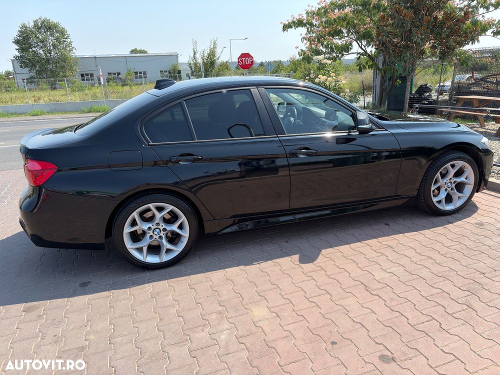BMW Seria 3 318d M Sport - 4