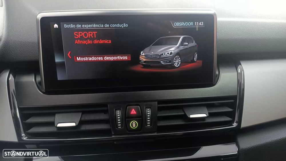 BMW 225xe Active Tourer Line Sport - 32