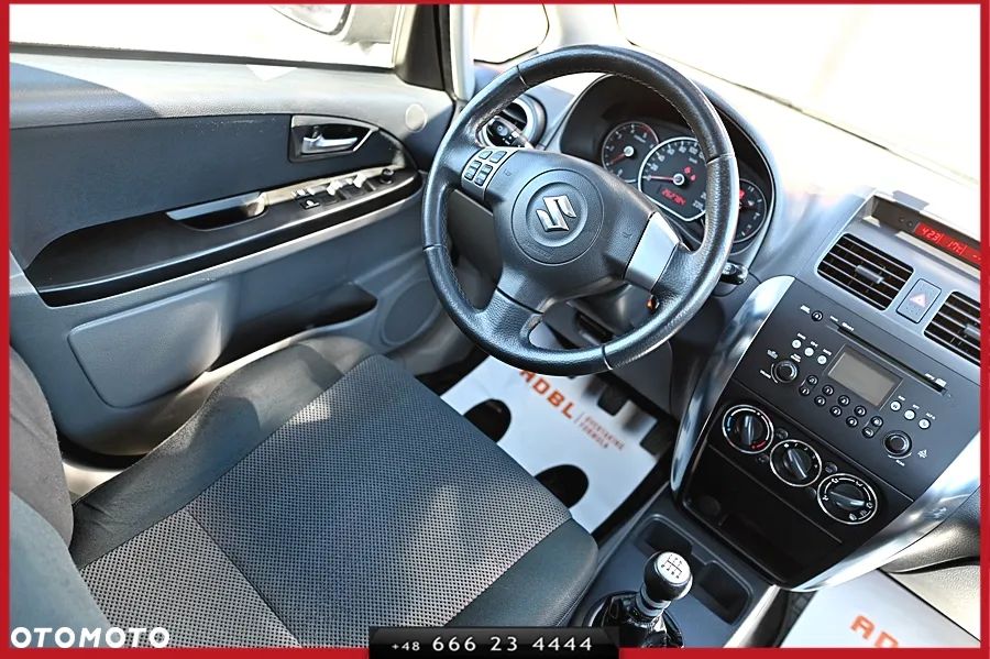 Suzuki SX4 1.9 DDiS DPF 4x4 Comfort - 17