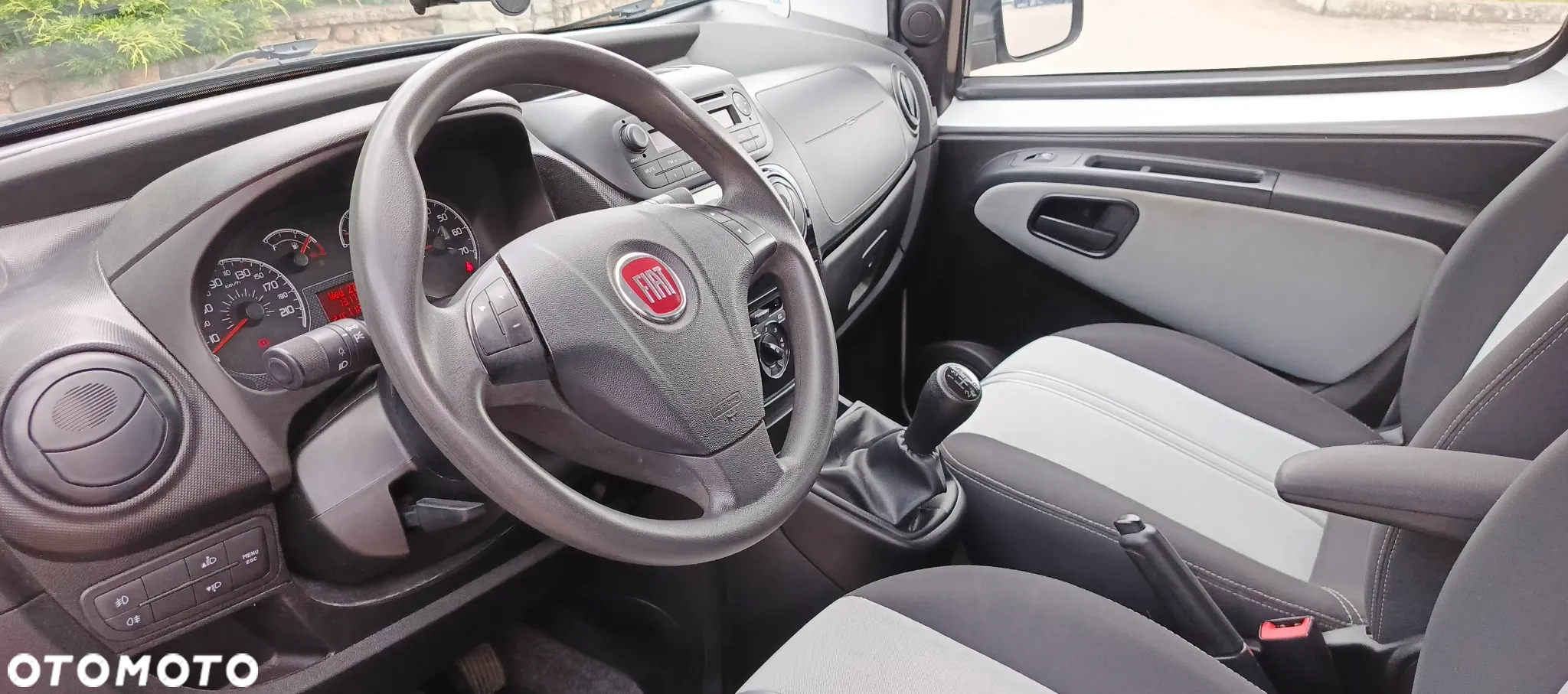 Fiat Qubo - 12