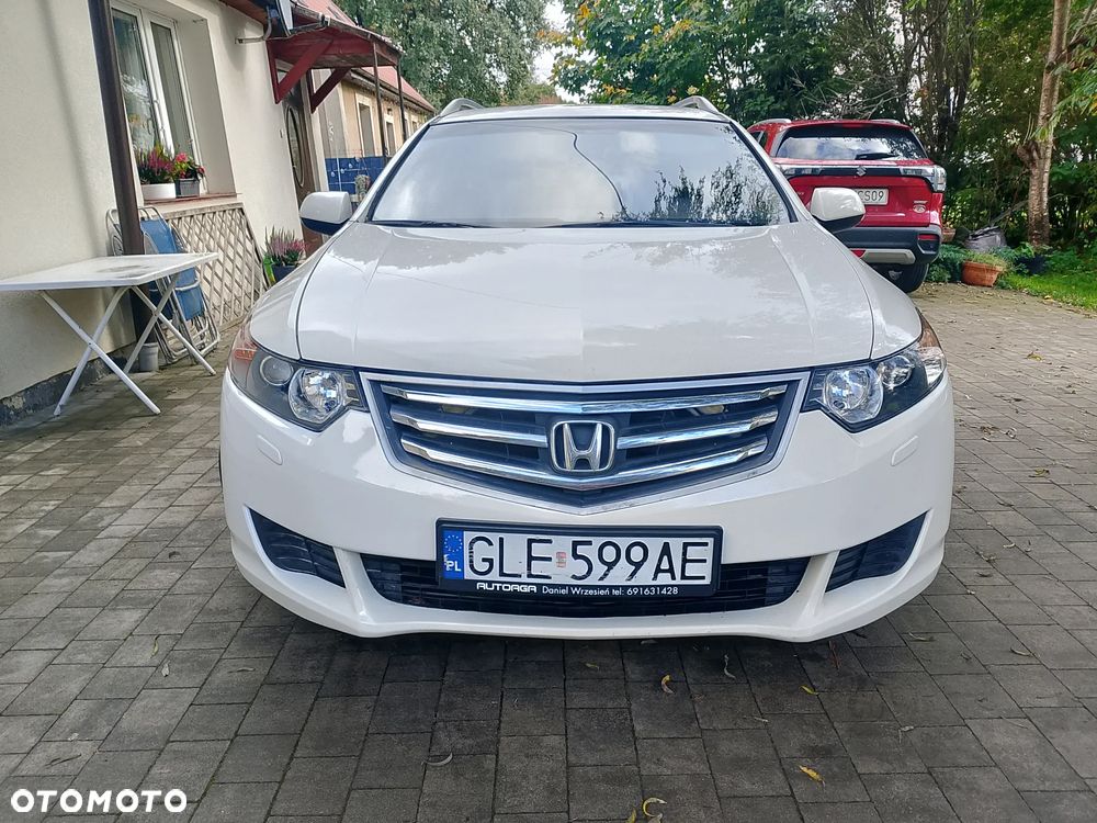Honda Accord - 2