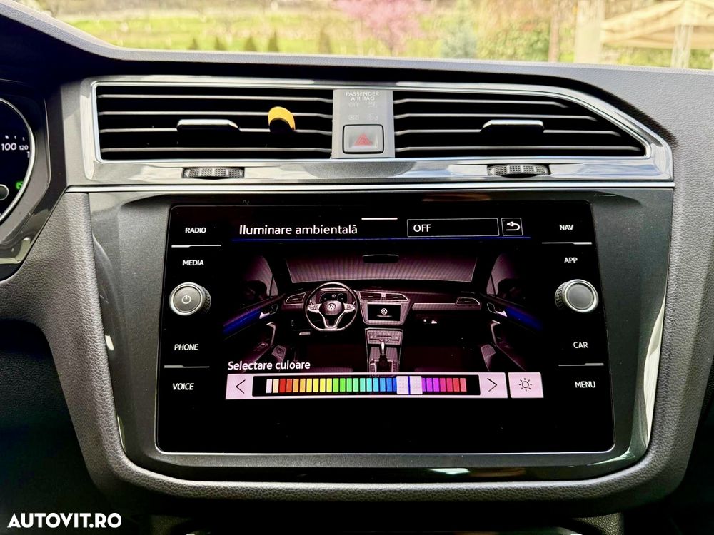 Volkswagen Tiguan 2.0 TDI SCR DSG - 12
