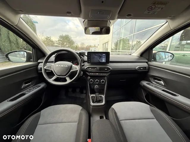 Dacia Jogger 1.0 TCe Extreme 7os - 11