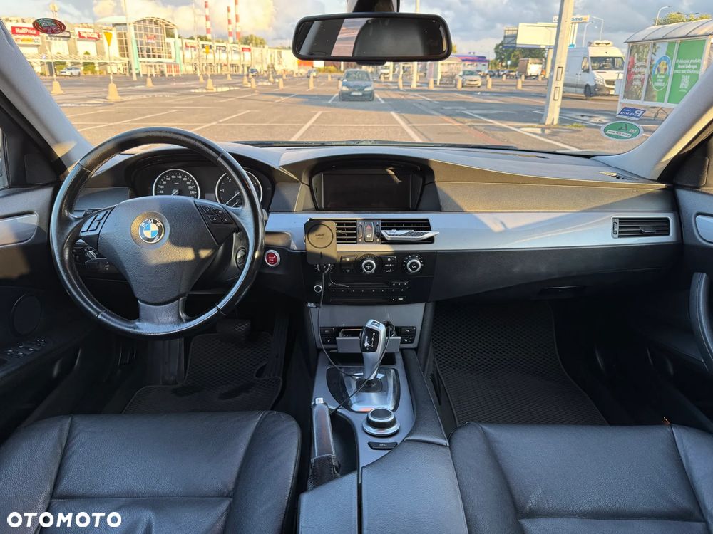 BMW Seria 5 - 22