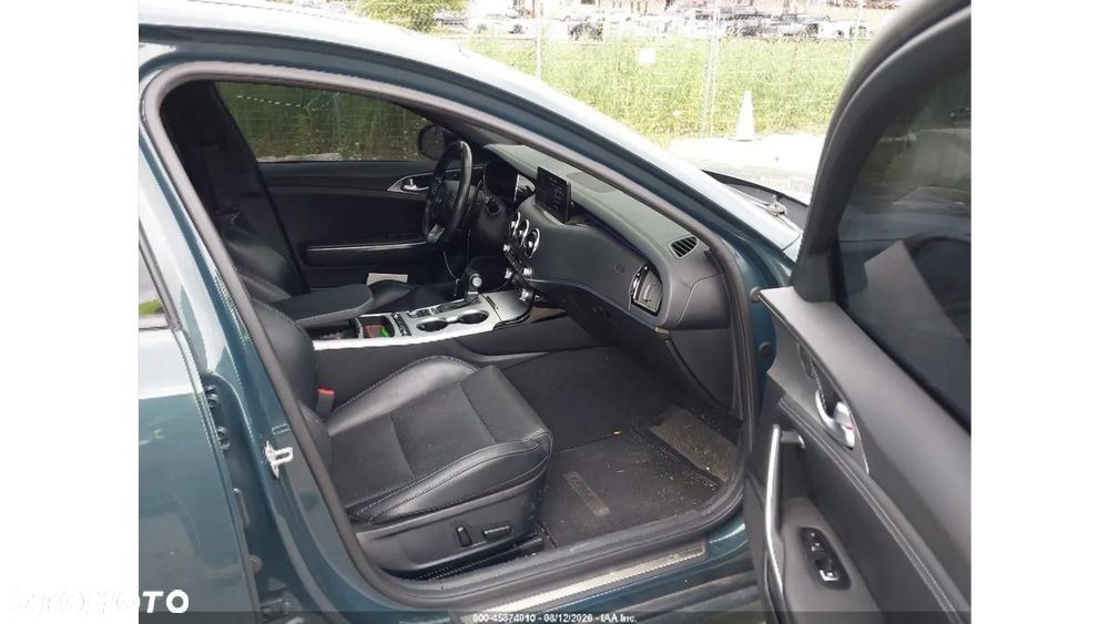 Kia Stinger 3.3 T-GDI V6 GT AWD - 9