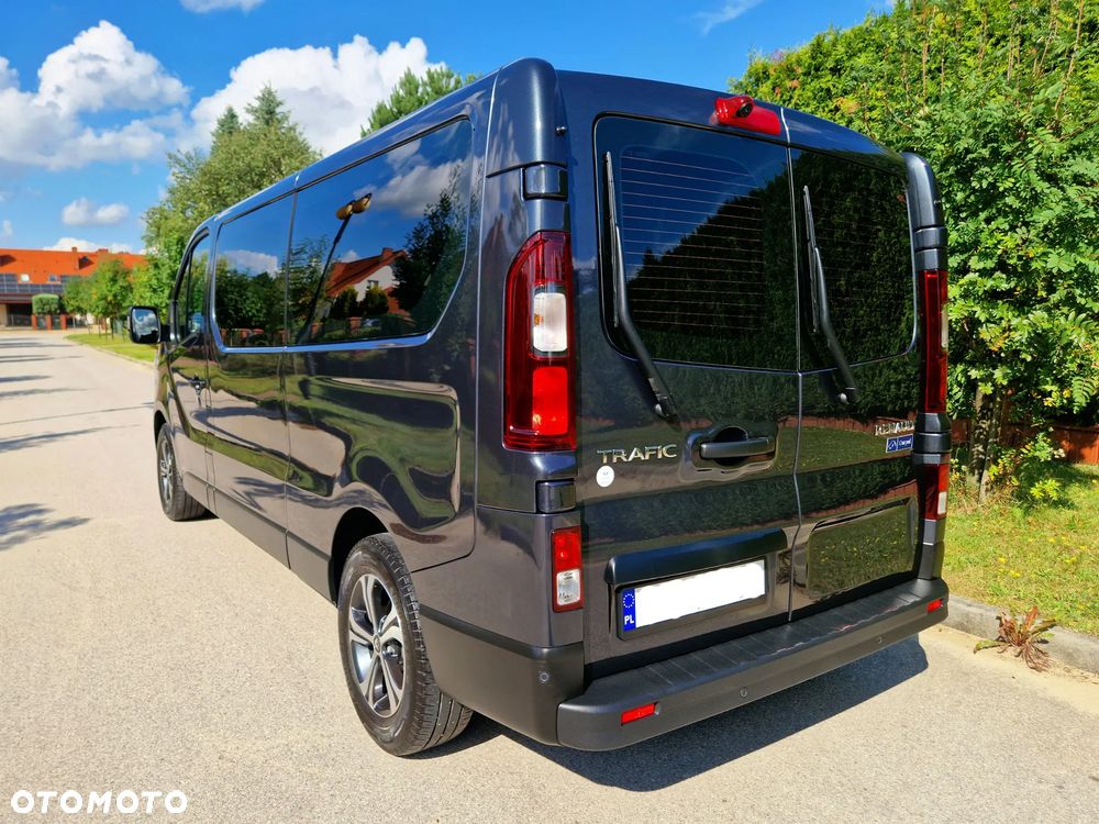 Renault Trafic 2.0 dCi - 7