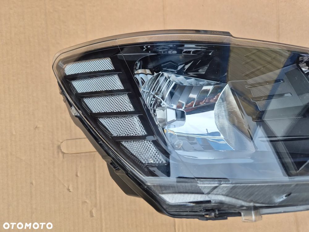 Fiat Freemont lampa prawa.Dodge Journey.BLACK Code - 2