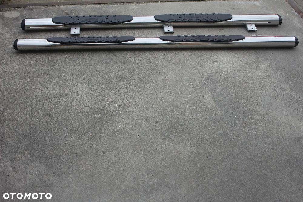 ORUROWANIE RURY BOKI CHROM NISSAN NAVARA 2015 - 10