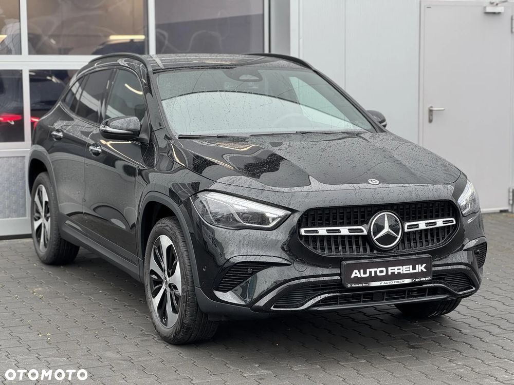 Mercedes-Benz GLA 200 Progressive - 6