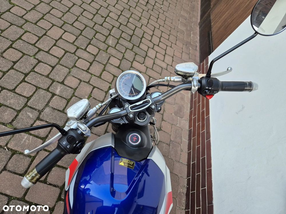 Super Soco TC MAX - 8