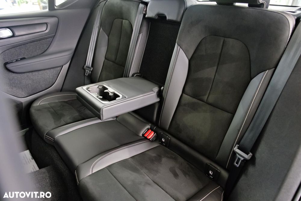 Volvo XC 40 T4 Recharge DKG RDesign - 24