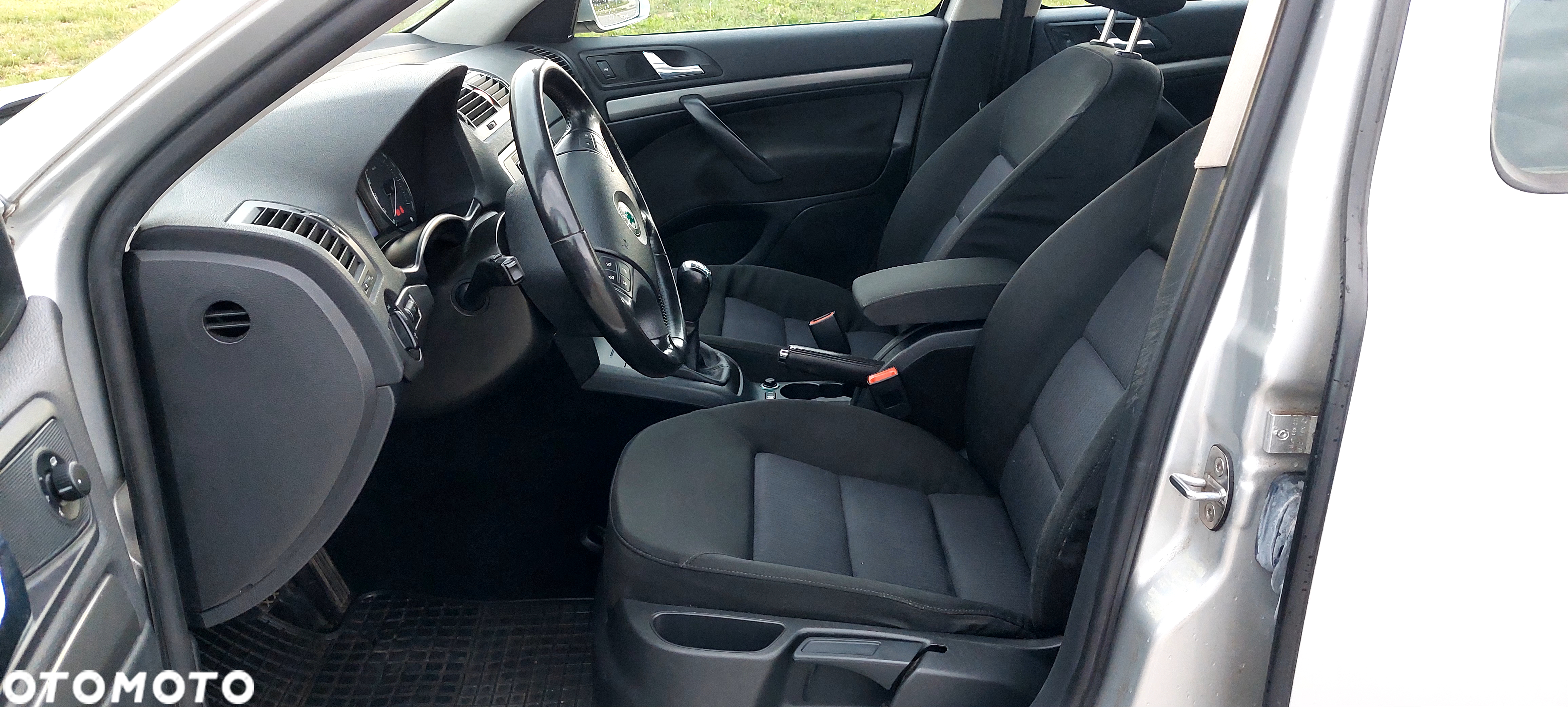 Skoda Octavia 1.6 FSI Elegance - 20