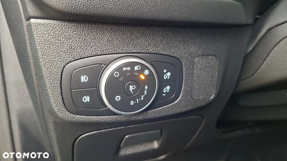Ford Focus 1.0 EcoBoost Trend Edition - 31