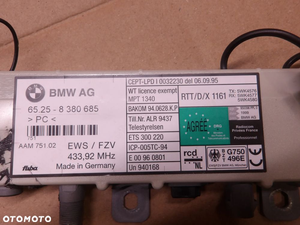BMW E38 LIFT 99-01r. WZMACNIACZ ANTENY 65.25-8318090 - 9