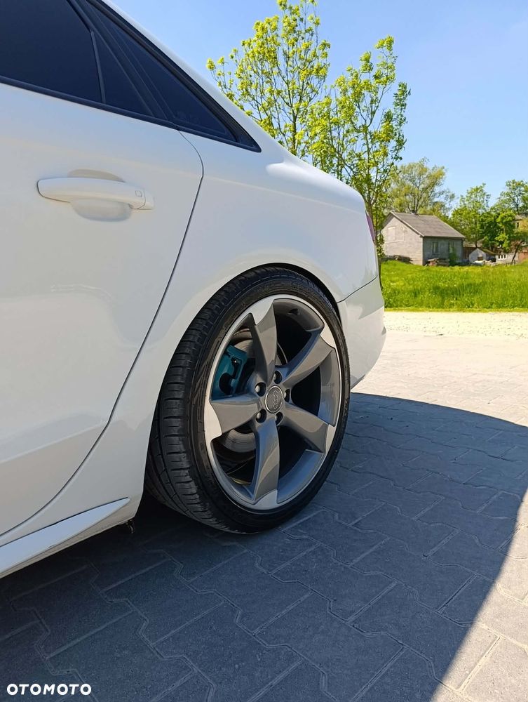 Audi A4 Limousine 3.0 TDI Quattro S tronic - 23