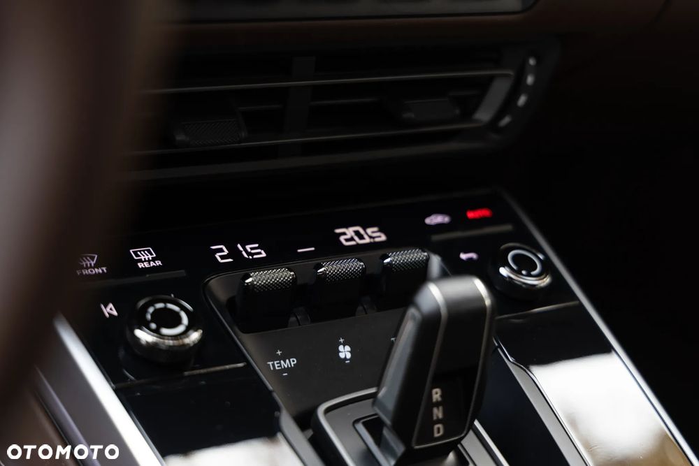 Porsche 911 Turbo S - 14