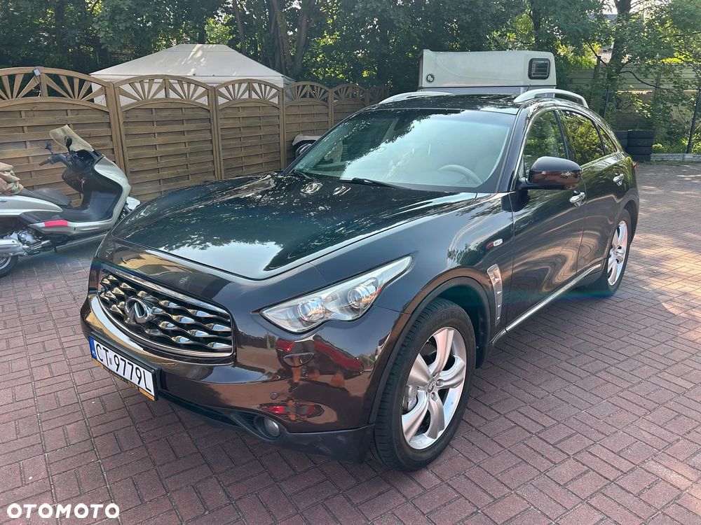 Infiniti FX FX30d GT Premium - 3