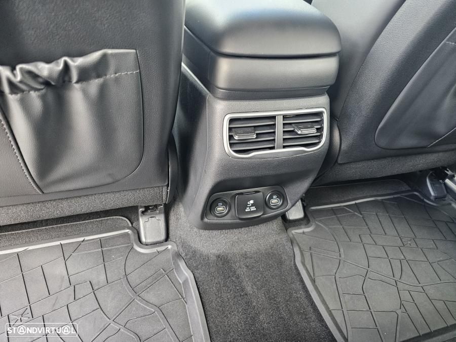 Hyundai Santa Fe 1.6 T-GDI HEV Vanguard+Luxury Pack - 29