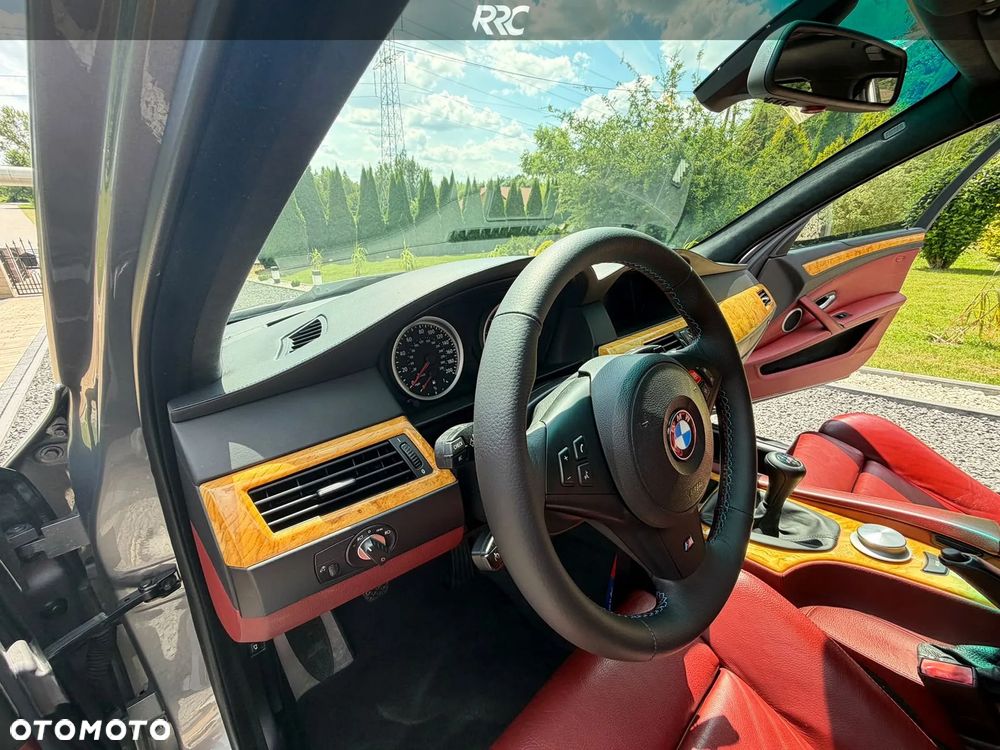 BMW M5 ver-standard - 12