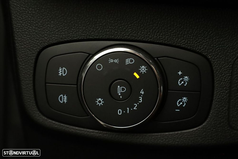 Ford Focus 1.0 EcoBoost MHEV ST-Line X Aut. - 19