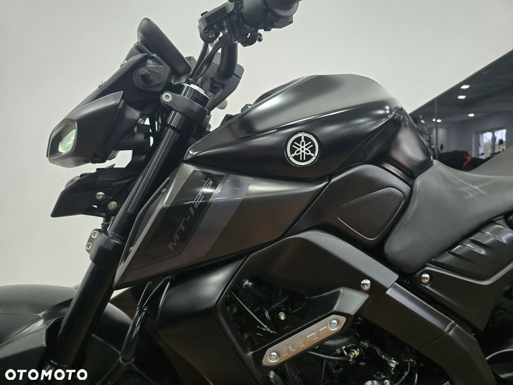 Yamaha MT - 20