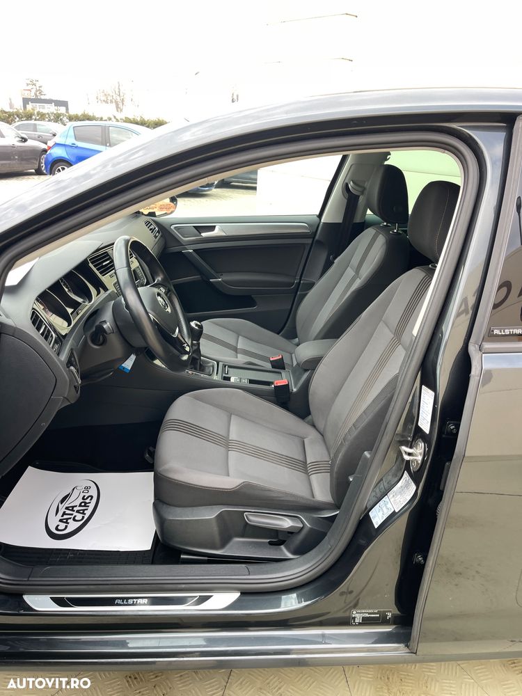 Volkswagen Golf 1.2 TSI BlueMotion Technology Allstar - 29