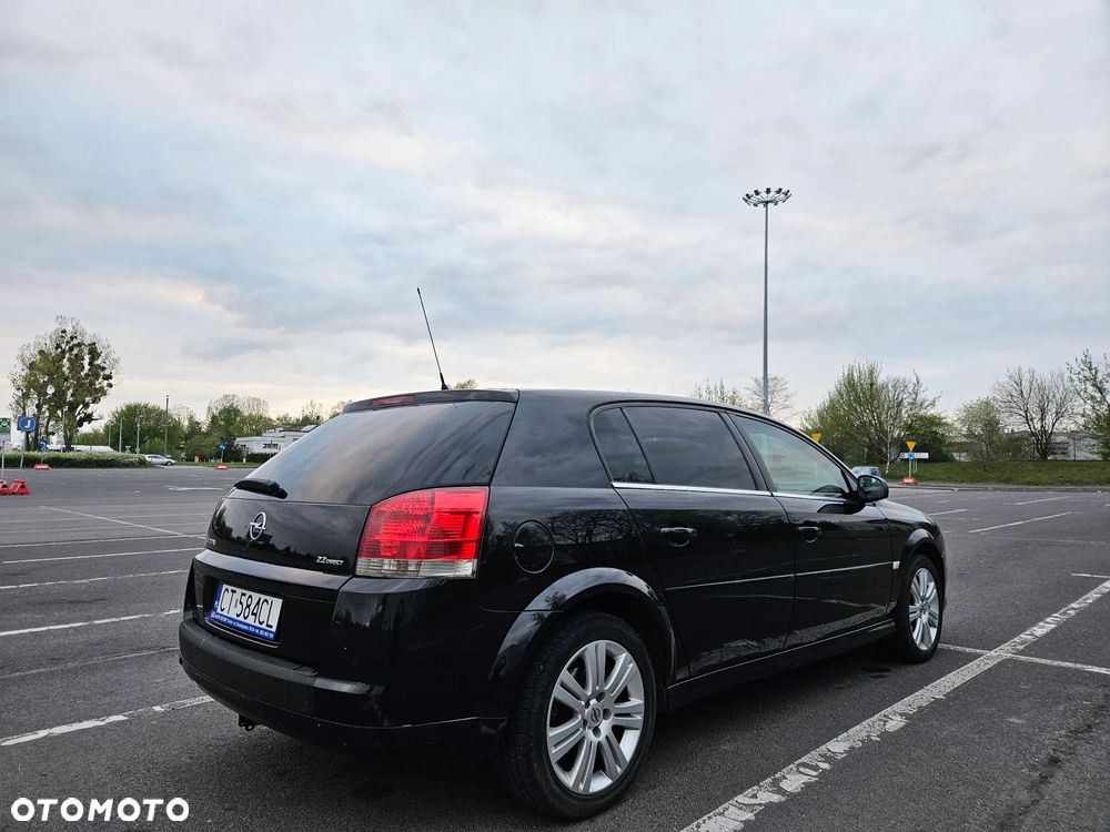 Opel Signum 2.2 - 4
