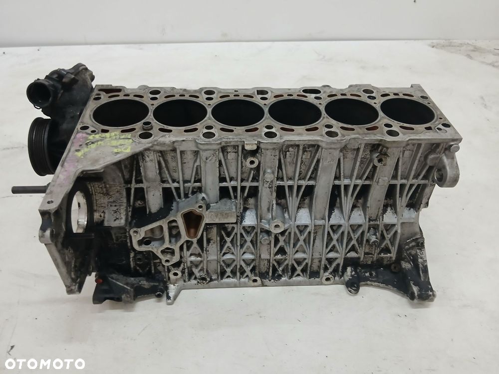 BLOK SILNIKA BMW E60 535 D LIFT 306D5  7792822 - 8