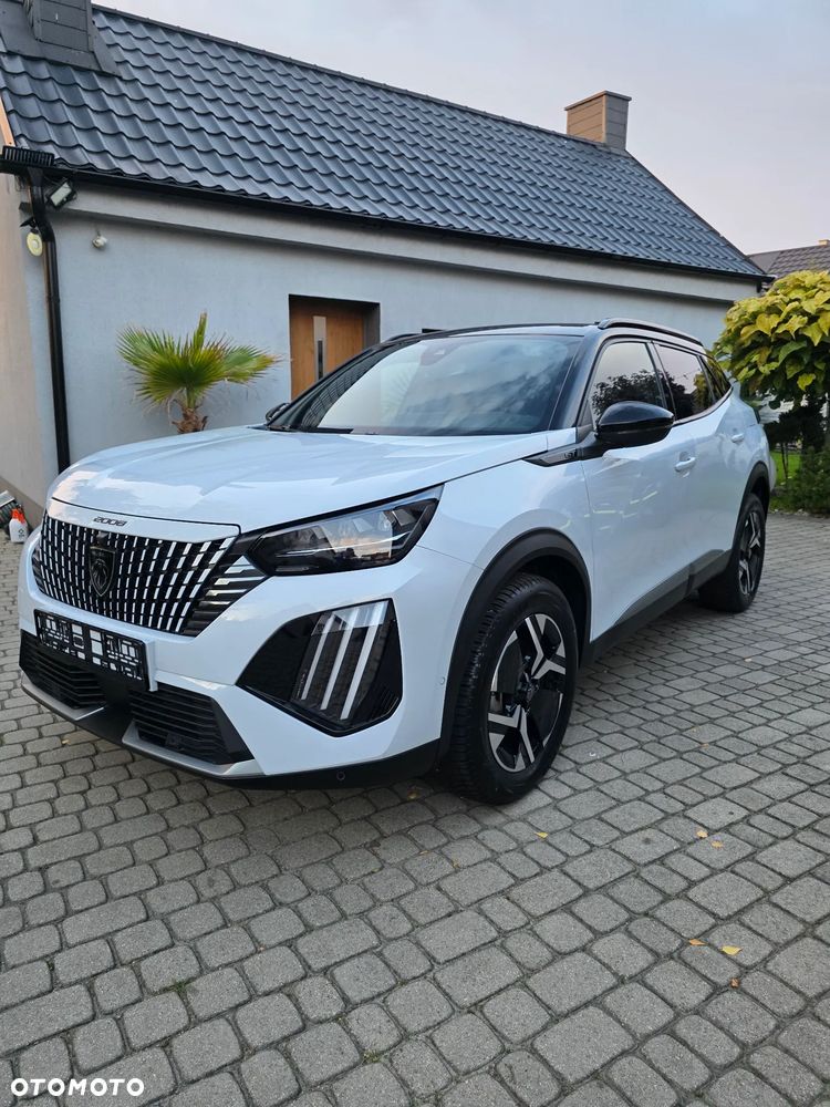 Peugeot 2008 - 10