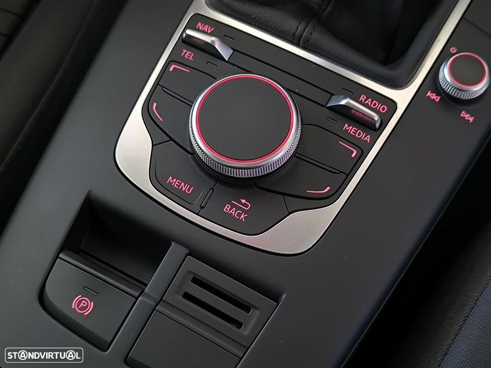 Audi A3 1.6 TDI Sport - 28