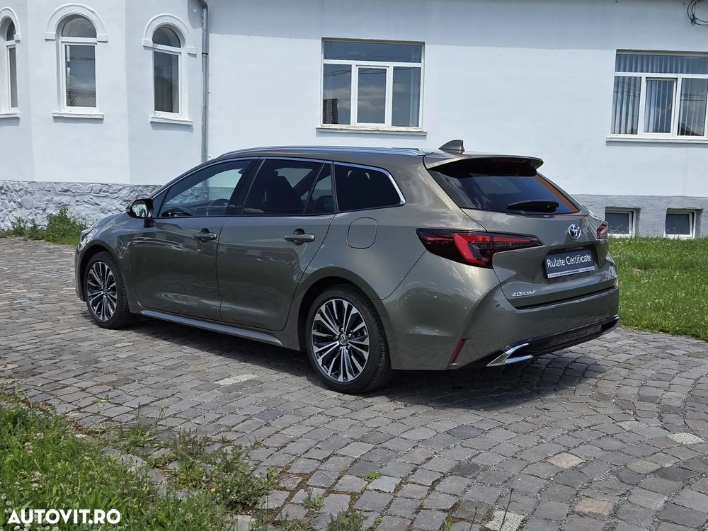 Toyota Corolla 1.8 HSD TS Dynamic - 3
