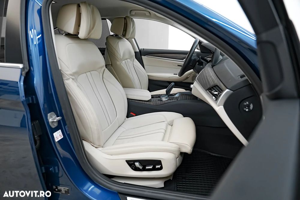 BMW Seria 5 530e xDrive AT PHEV - 27