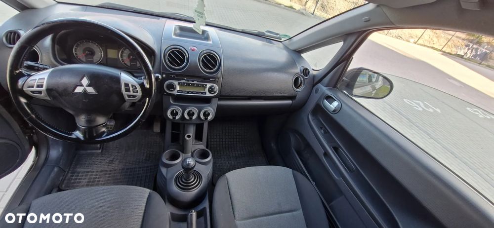 Mitsubishi Colt CZ3 1.3 Inform - 8